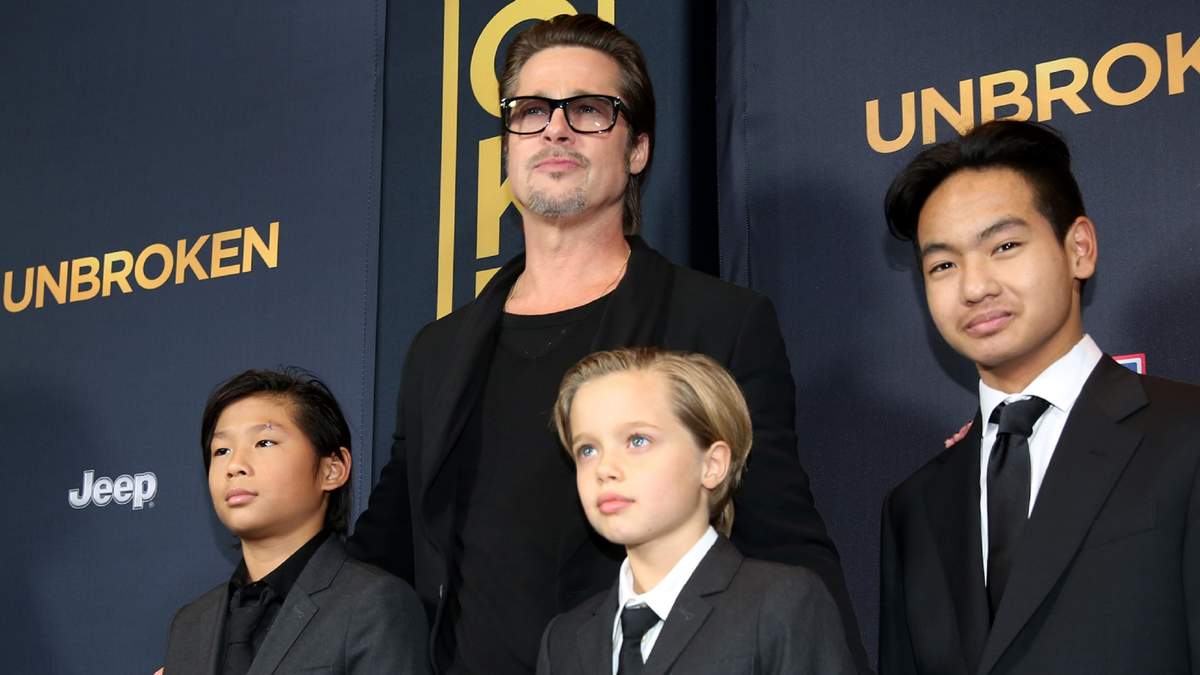 Brad Pitt e hijos. Fuente: (Twitter)