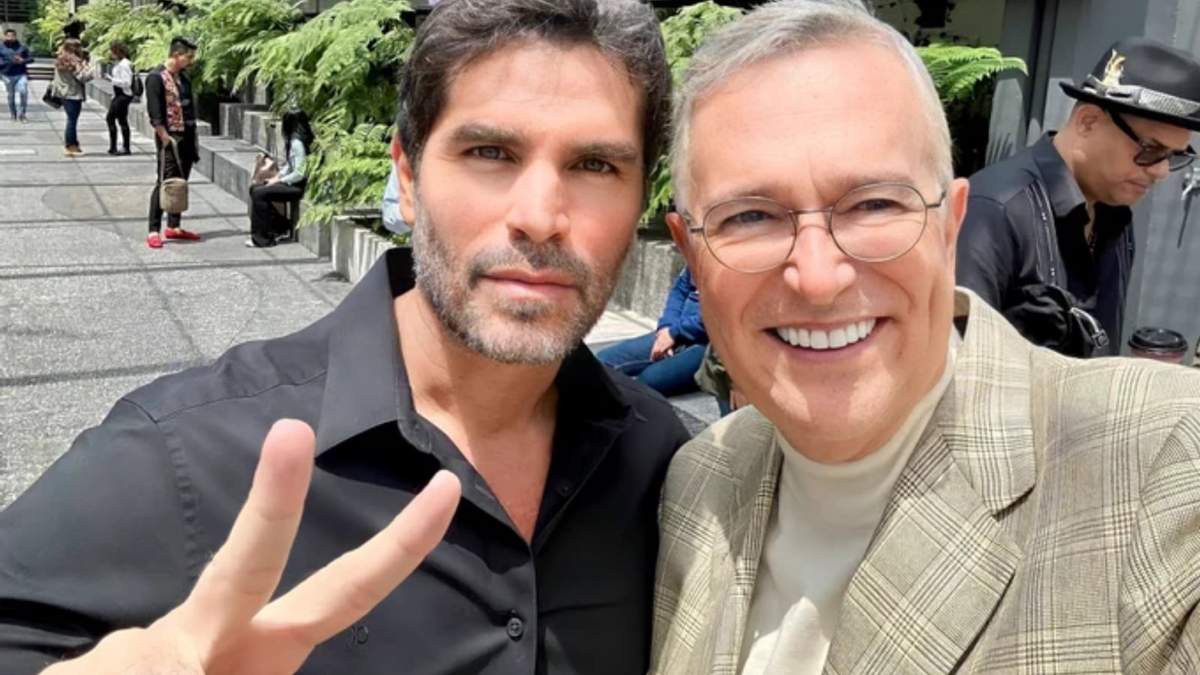 El ultraderechista Eduardo Verástegui se reunió con el multimillonario Ricardo Salinas Pliego