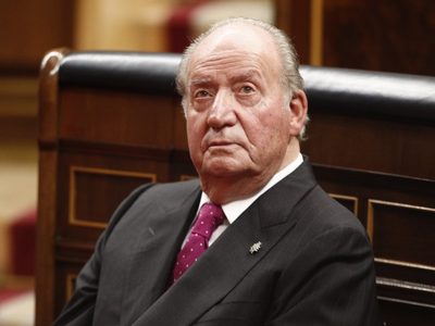 Preocupación en Zarzuela: el rey Juan Carlos queda acorralado por el testimonio de una periodista