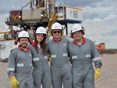 Pan American Energy lanzó nuevamente su programa para incorporar jóvenes en universidades