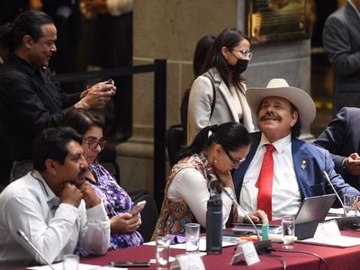 Titulares de Sedena, SSPC y Guardia Nacional dejan plantados a los senadores de Morena