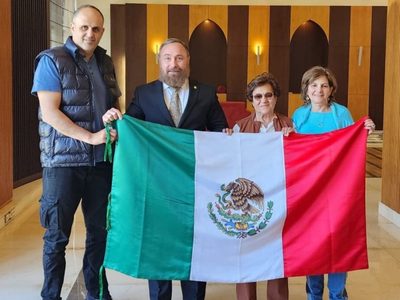 Otros tres mexicanos salen de Líbano ante bombardeos israelíes
