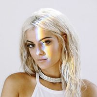 ¡Wow!: el modelito negro de Bebe Rexha incendió todo