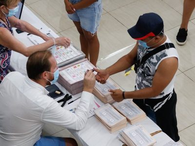 Quintana Roo vive elección entre denuncias por compra de votos y apertura tardía de casillas
