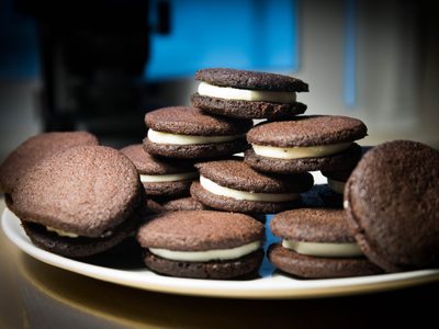 Las del paquete están re caras, hacé estas deliciosas oreos sin TACC con el mismo o mejor sabor que las originales