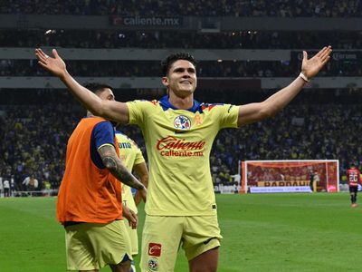 América es finalista de la Liga MX tras vencer 1-0 a las Chivas en semifinales (Videos)