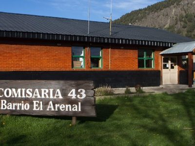 Un policía estaba de franco y no dudó en capturar al prófugo que debía cumplir prisión domiciliaria