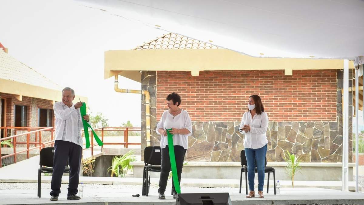 El presidente Andrés Manuel López Obrador en Atoyac, Guerrero