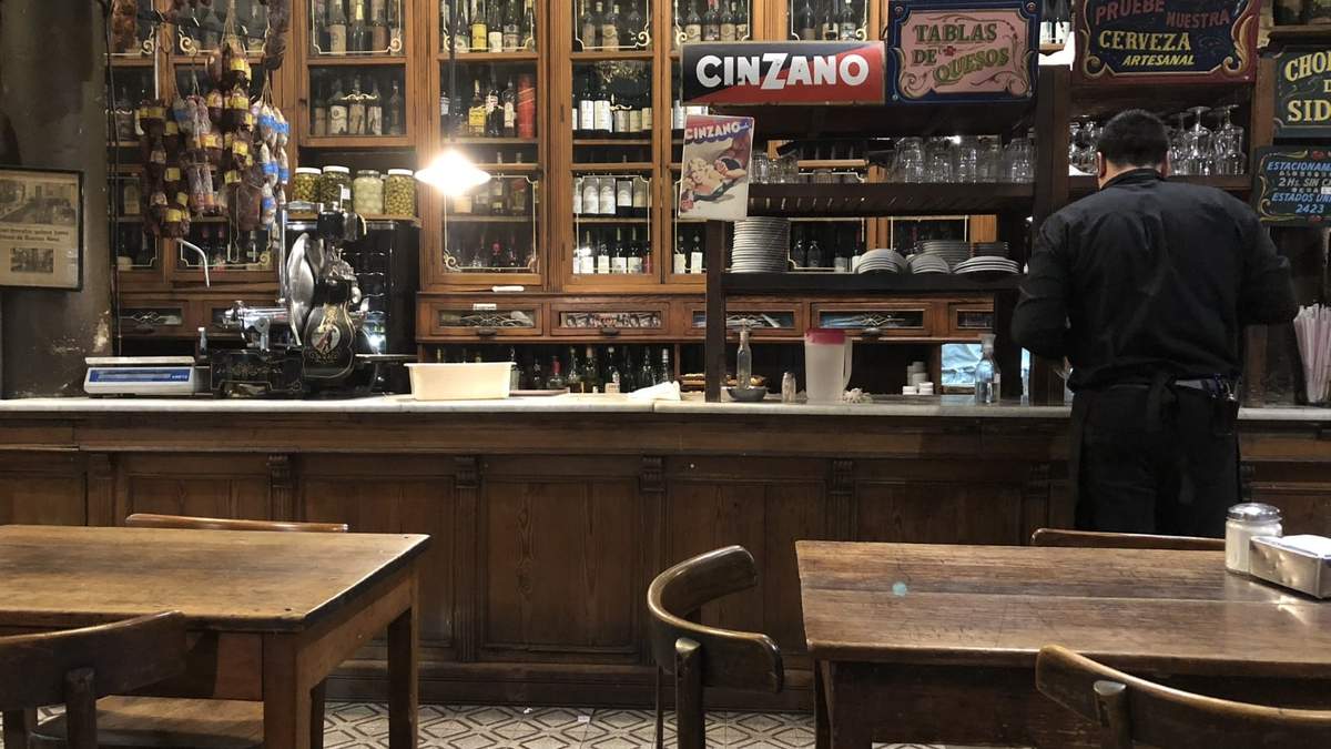 Los bares esperan el take away ampliado. Fuente: (Instagram)