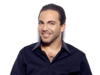 Corrió despavorido: la reacción de Cristian Castro al ser sorprendido con dos mujeres