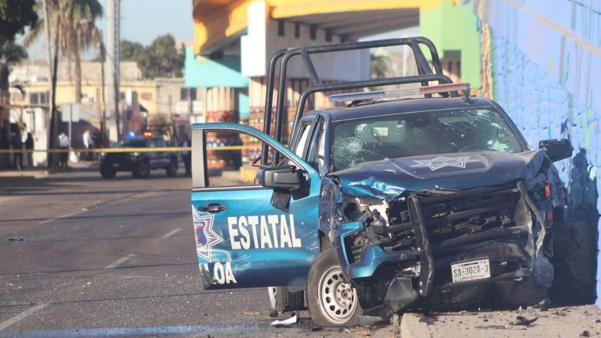 Patrulla de la policía atacada en Culiacán, Sinaloa