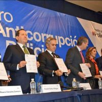 Gobernadores suscriben acuerdo para un modelo ciudadano de combate a la corrupción policial