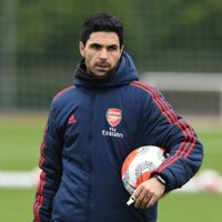Arsenal: un jugador histórico fue borrado de la Premier League