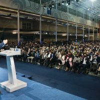 Pablo Casado se despidió como líder de la oposición pero retrasa su renuncia hasta congreso del PP