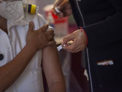Sedena abre convocatoria a personal médico por alza en el covid-19: estos son los requisitos