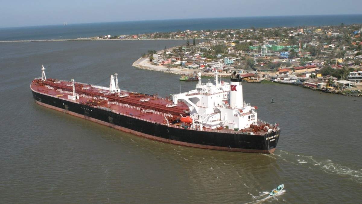 Refinería de Pemex en la ciudad de Coatzacoalcos