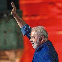 A diferencia de AMLO, Lula desmilitariza el gobierno de Brasil