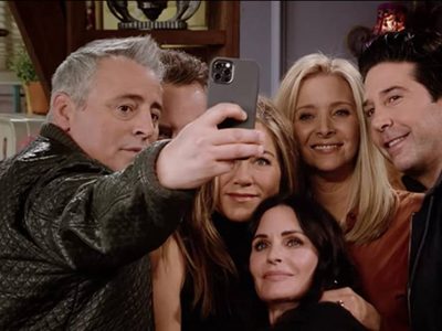El director de la reunión de Friends defiende a Matthew Perry tras su extraña actitud