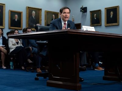 Marco Rubio admite que cárteles mexicanos compran armas en EU