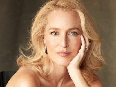 La actriz revelación de "The Crown", Gillian Anderson, estaría pasando por un triste momento