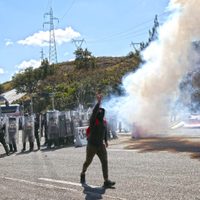 CNDH llama a instalar una mesa de diálogo para Ayotzinapa