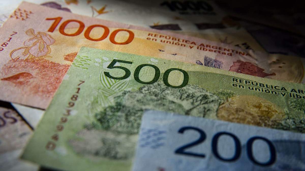 Billetes. Fuente: (Twitter)