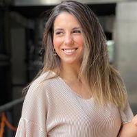 Entre lágrimas, Cinthia Fernández se despidió de “Los Ángeles de la Mañana”
