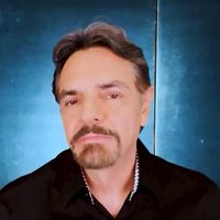 El PRI robó, el PAN falló y Morena salió peor: Derbez emite mensaje "provocador" y llama a votar