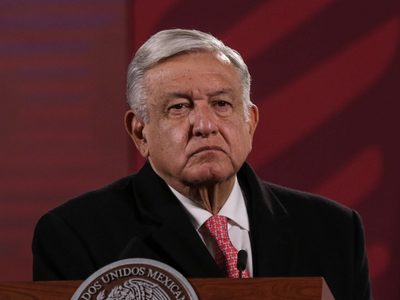 AMLO promete que no habrá "purga" por voto de Monreal contra "Plan B" de reforma electoral