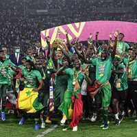 Senegal gana la Copa Africana de Naciones tras una final caótica contra Marruecos (Videos)
