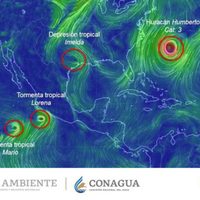 Colima: Suspenden clases y navegación de naves menores por paso de Lorena