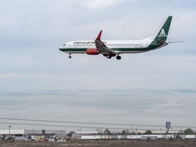 “No es fácil comprar aviones”: AMLO admite dificultades en Mexicana de Aviación