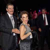 Vicente Fox y Marta Sahagún salen del hospital tras superar el coronavirus