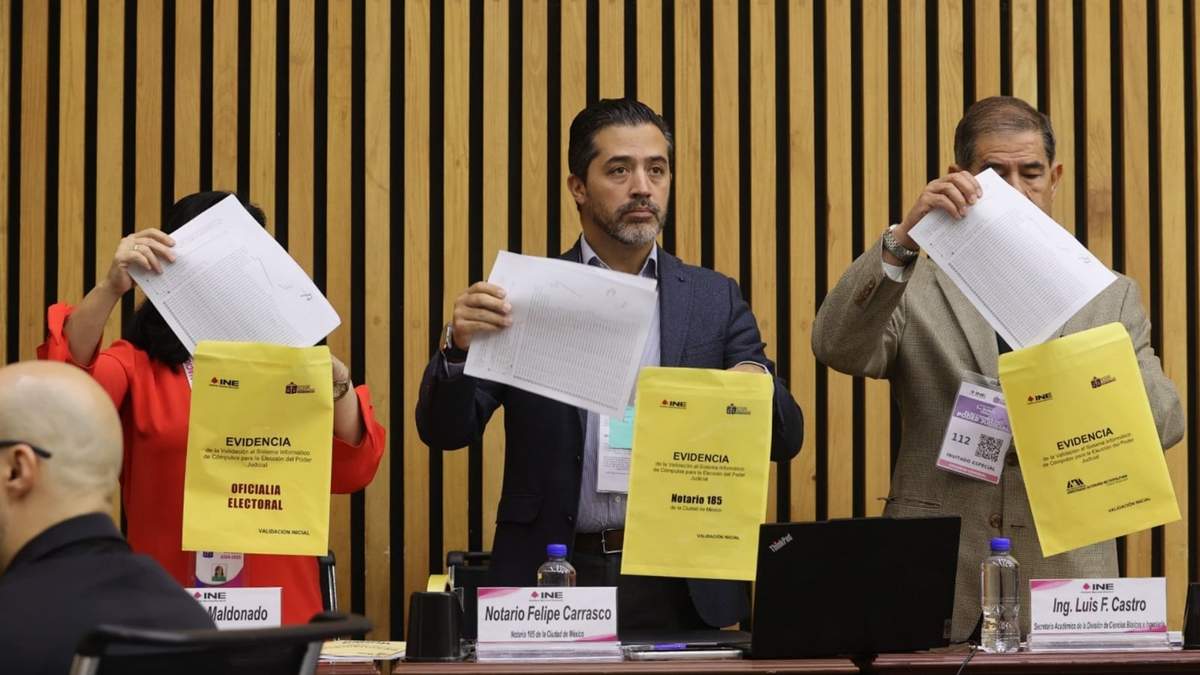 Durante la sesión extraordinaria del Consejo General del INE se llevó a cabo el procedimiento de validación del Sistema Informático de Cómputos para la Elección Judicial