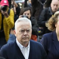 Condenado a seis meses de prisión el expresentador estrella de la BBC por pornografía infantil