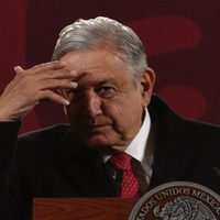 AMLO niega síntomas de covid tras reunirse con Tatiana Clouthier quien dio positivo al virus