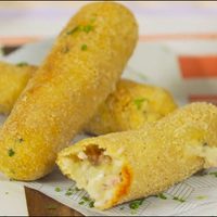 Bastoncitos de papa y queso: fáciles y en pocos minutos, ideales para lucirte en la picada