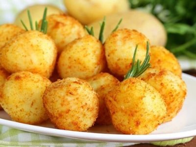 Buñuelos de queso: una receta sencilla y deliciosa, bien crocantes y perfectos para el aperitivo o la cena