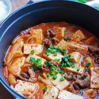 Sundubu jjigae: el estofado coreano que es muy popular por sus ingredientes saludables