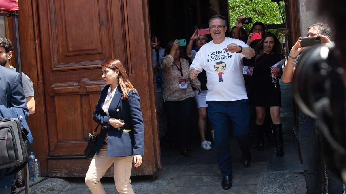 Ebrard al salir de Palacio Nacional