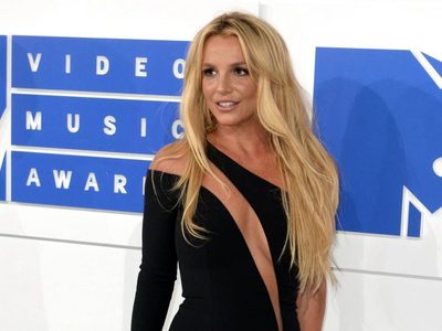 Los abogados de Britney Spears están en desacuerdo con que su familia esté hablando de la curatela