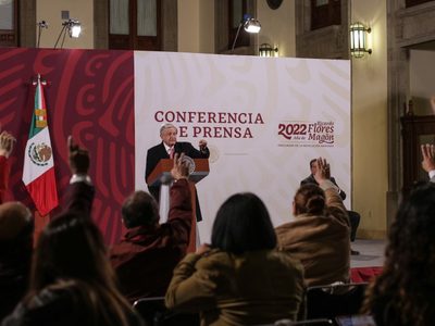 Estos fueron los principales temas de la conferencia mañanera de AMLO del 15 de diciembre (Video)