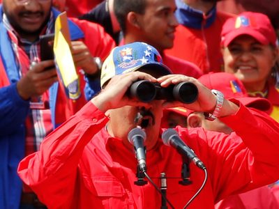 Maduro pide adelantar elecciones parlamentarias en Venezuela y rechaza ayuda humanitaria