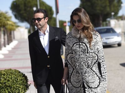El fuerte vínculo que Enrique Ponce y Paloma Cuevas guardan y que ambos esperan que salga adelante