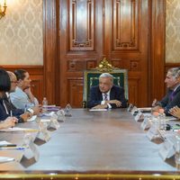 “Altamente productiva, exitosa”, la reunión de AMLO con consejeros del INE: Taddei