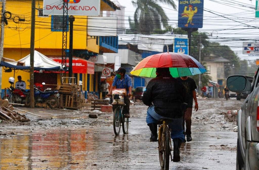 Se preveía que Iota afectara a la localidad de La Lima, Honduras, impactada antes por el huracán Eta