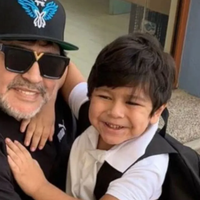 Quiere jugar al fútbol: el hijo de Diego Maradona reveló en qué posición busca triunfar