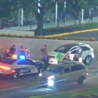 Automovilista herido en intento de asalto acude al AICM por ayuda (Video)