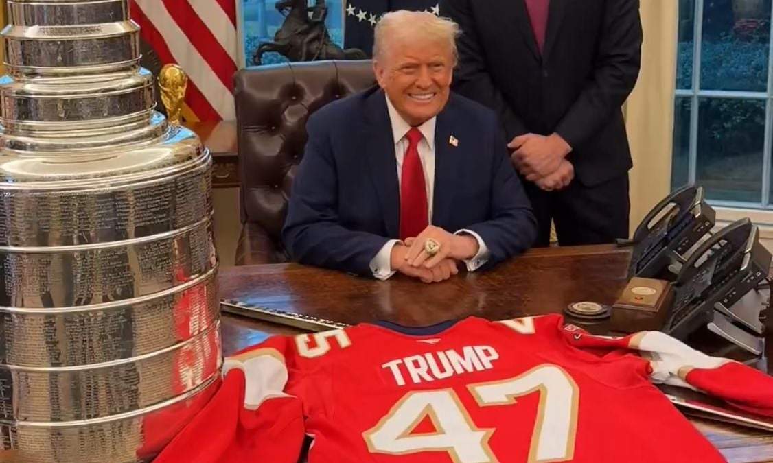 El lunes, Donald Trump recibió a los Florida Panthers en la Casa Blanca para celebrar su triunfo en la Copa Stanley