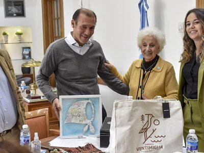 Estela de Carlotto se reunió con  el gobernador Omar Gutiérrez